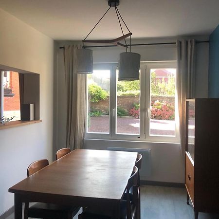 Le cabinet de Benoni Nielles-les-Blequin Esterno foto