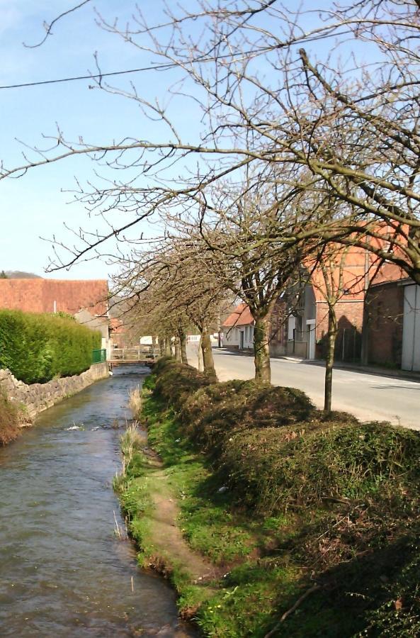 Le cabinet de Benoni Nielles-les-Blequin Esterno foto